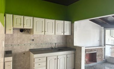 CASA 3 AMBIENTES CON PISCINA- QUINCHO - GALERIA