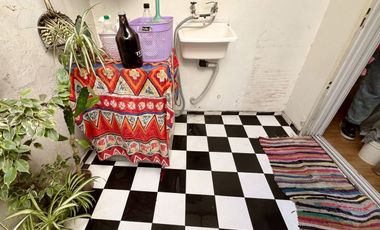 VENTA PH 2 AMB - PATIO - Liniers