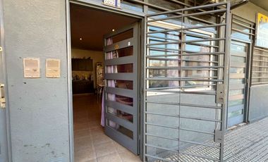 VENTA PH 2 AMB - PATIO - Liniers