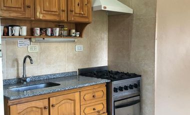 CASA QUINTA  con pileta, quincho y terreno amplio!