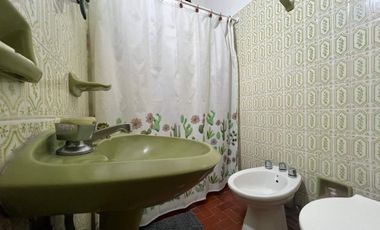 VENTA CASA 3 AMBIENTES EN BOSQUES