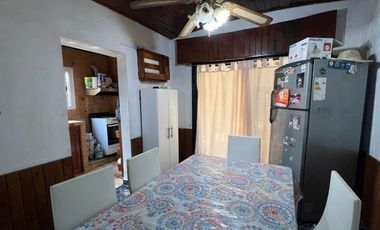 VENTA CASA 3 AMBIENTES EN BOSQUES