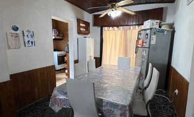 VENTA CASA 3 AMBIENTES EN BOSQUES