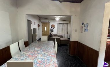 VENTA CASA 3 AMBIENTES EN BOSQUES