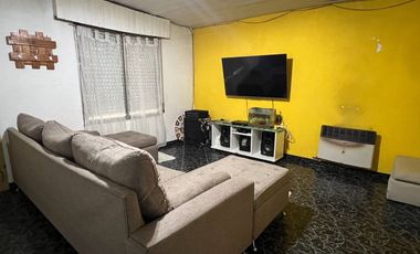 VENTA CASA 3 AMBIENTES EN BOSQUES