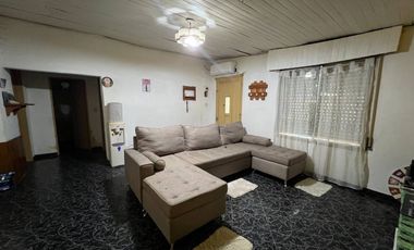 VENTA CASA 3 AMBIENTES EN BOSQUES
