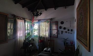 ALQUILER CASA PARA OFICINA O CONSULTORIO