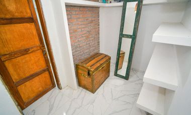Casa Moderna de 2 dormitorios y pileta en Arroyo L