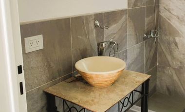 CASA VENTA PRADERAS 57 CAÑUELAS 4 AMBIENTES COCHER