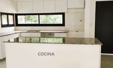 CASA VENTA PRADERAS 57 CAÑUELAS 4 AMBIENTES COCHER