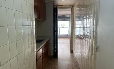 DEPARTAMENTO EN ALQUILER 4 AMBIENTES CON COCHERA