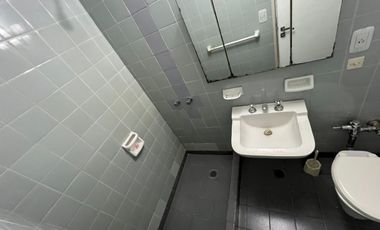 DEPARTAMENTO EN ALQUILER 4 AMBIENTES CON COCHERA