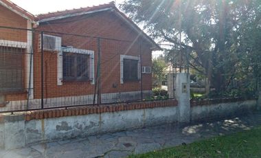 Venta Casa 3 amb con cochera Quilmes Oeste