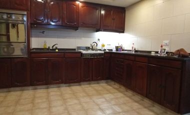Venta Casa 3 amb con cochera Quilmes Oeste