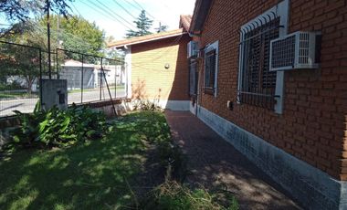 Venta Casa 3 amb con cochera Quilmes Oeste