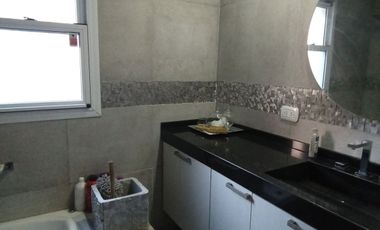 Venta Casa 3 amb con cochera Quilmes Oeste
