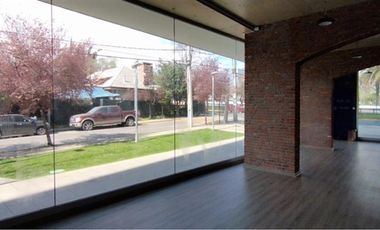 Local Comercial en Arriendo en A pasos del Mall Alto las Condes