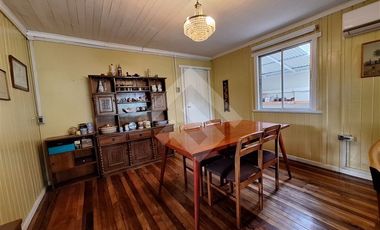 Casa en Venta en Alcalá de Henares / Simón González / Vicente Pérez Rosales