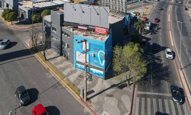 VENTA OFICINA LOCAL COMERCIAL 700M2 ZONA NORTE