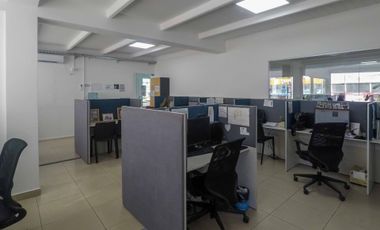 VENTA OFICINA LOCAL COMERCIAL 700M2 ZONA NORTE