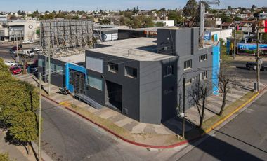 VENTA OFICINA LOCAL COMERCIAL 700M2 ZONA NORTE