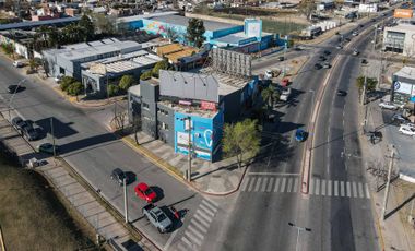 VENTA OFICINA LOCAL COMERCIAL 700M2 ZONA NORTE