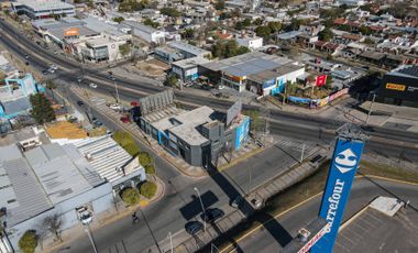 VENTA OFICINA LOCAL COMERCIAL 700M2 ZONA NORTE