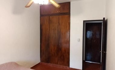 VENTA CASA 3 AMB. C/COCH PATIO PARRILLA EN MATHEU