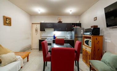 VENTA PH 2 AMB EN CASEROS-PERMUTA-