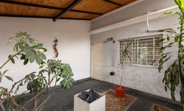 VENTA PH 2 AMB EN CASEROS-PERMUTA-