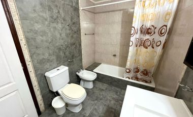 CASA 3 AMB EN VENTA EN SANTA CLARA GRAN PARQUE