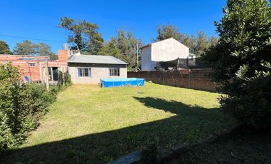 CASA 3 AMB EN VENTA EN SANTA ROSA CON GRAN PARQUE