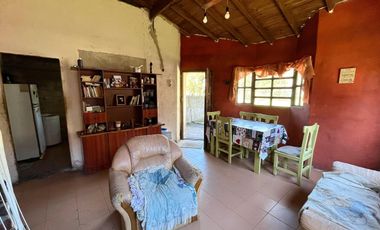 CASA 3 AMB EN VENTA EN SANTA ROSA CON GRAN PARQUE