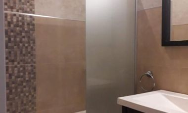 VENTA DE DUPLEX 3 AMBIENTES A LA CALLE CON COCHERA-TOTALMENTEINDEPENDIENTE - SIN EXPENSAS - APTO A CRÉDITO - LUIS GUILLÓN