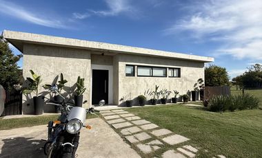 Casa en San Sebastian, Area II, en Alquiler Anual