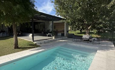 Casa en San Sebastian, Area II, en Alquiler Anual