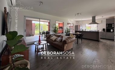 Casa en Venta 5 Ambientes Una Planta - Lote interno El Canton Zona Norte