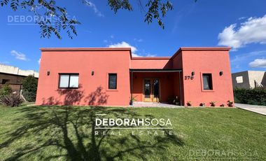 Casa en Venta 5 Ambientes Una Planta - Lote interno El Canton Zona Norte