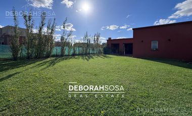 Casa en Venta 5 Ambientes Una Planta - Lote interno El Canton Zona Norte