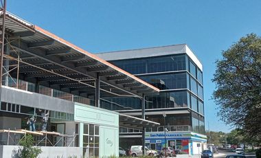 LOCAL COMERCIAL EN VENTA  EL CAMPANARIO LA RESERVA  QUERETARO