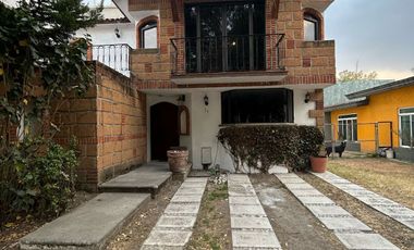 RENTA DE CASA EN FUENTES DE MORATILLA 4 RECAMARAS UNA EN PLANTA BAJA