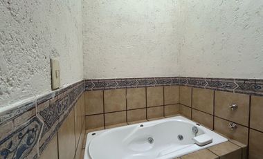 RENTA DE CASA EN FUENTES DE MORATILLA 4 RECAMARAS UNA EN PLANTA BAJA