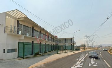 Locales Comerciales en Renta en Plaza en Zinacantepec, Estado de México