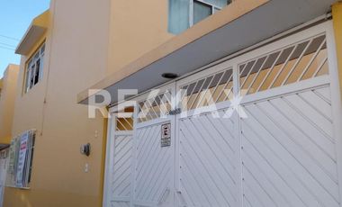 Casa en Venta - (3)