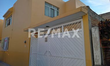 Casa en Venta - (3)