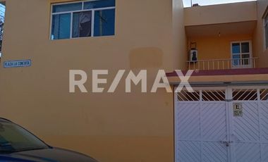 Casa en Venta - (3)