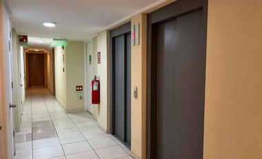 Moderno depto 2d+2b+e+bod en Metro Departamental