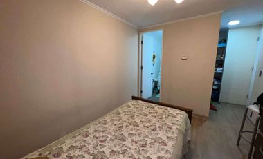 Moderno depto 2d+2b+e+bod en Metro Departamental