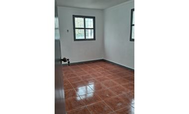 En Remodelación Aislada, de construcción Sólida