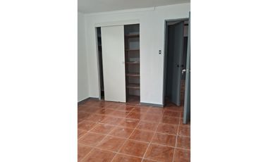 En Remodelación Aislada, de construcción Sólida